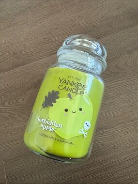 Yankee Candle Forbidden Apple Jar Candle - Bright Green